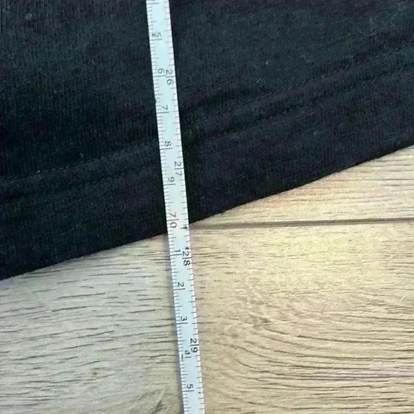 Victoria’s Secret PINK Black & Grey Pullover Size M - Picture 7 of 9